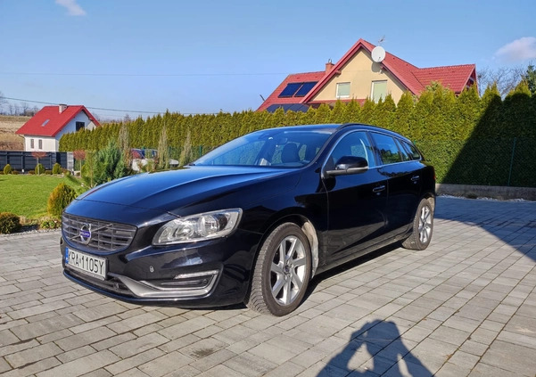 Volvo V60 cena 40590 przebieg: 221300, rok produkcji 2014 z Kraków małe 106